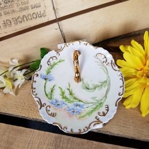 Vintage/ Antique  trinket tray/plate 311